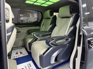 2023 Buick GL8 с пробегом 26 000 км