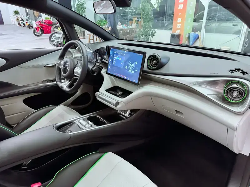 2021 BYD Dolphin с пробегом 64 000 км