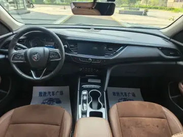2023 Buick Regal с пробегом 54 000 км