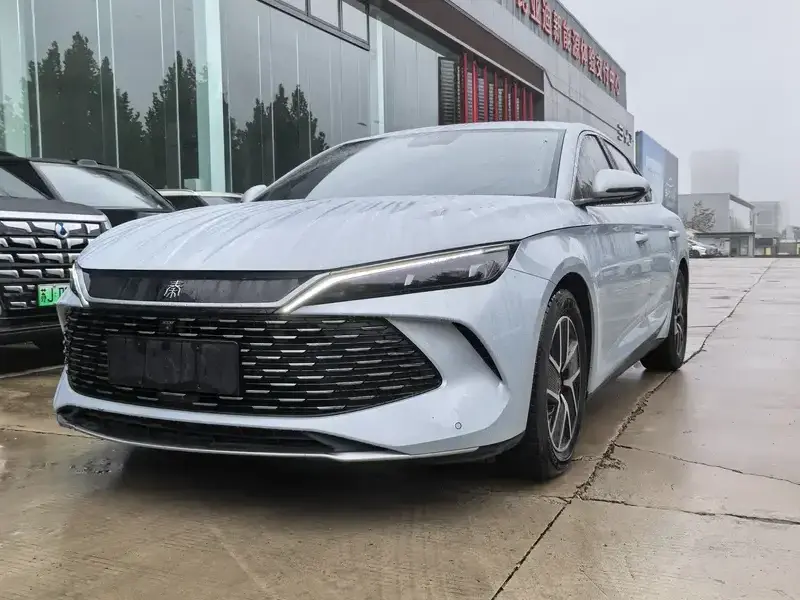 2024 BYD Qin L с пробегом 14 200 км