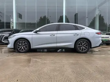 2024 BYD Qin L с пробегом 14 200 км