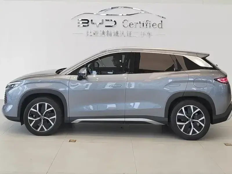2024 BYD Song L с пробегом 26 200 км