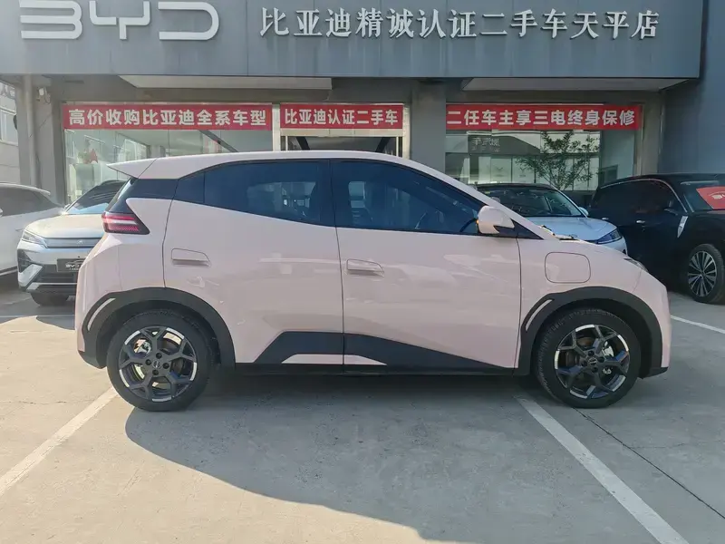 2025 BYD Seagull с пробегом 2 700 км