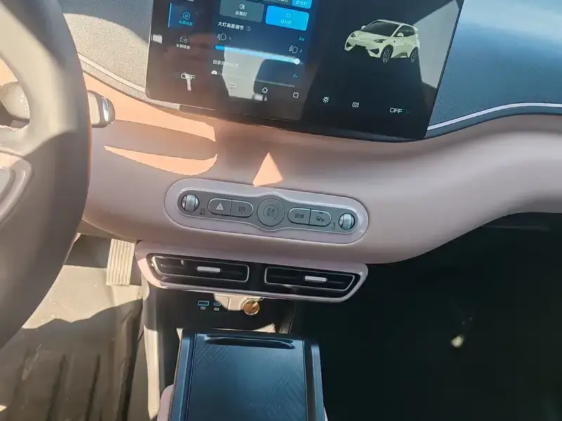 2025 BYD Seagull с пробегом 2 700 км