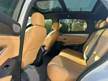 2024 BYD Song L с пробегом 12 000 км