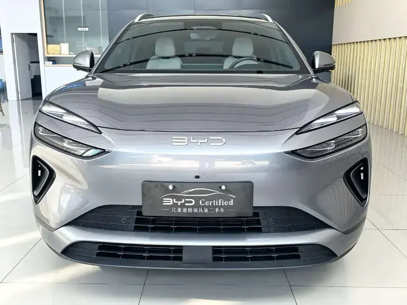 2025 BYD Sea Lion 06 с пробегом 20 300 км