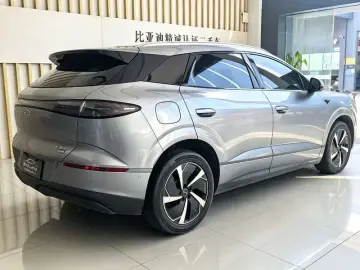 2025 BYD Sea Lion 06 с пробегом 20 300 км