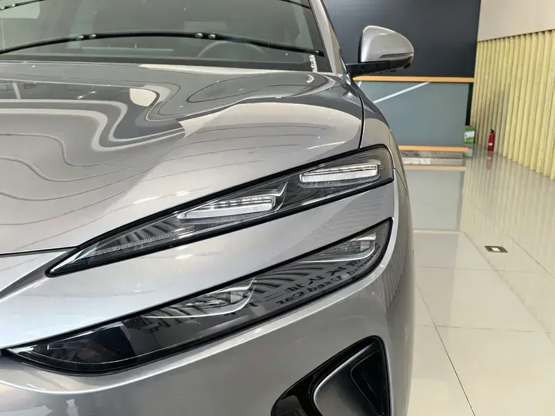2025 BYD Sea Lion 06 с пробегом 20 300 км