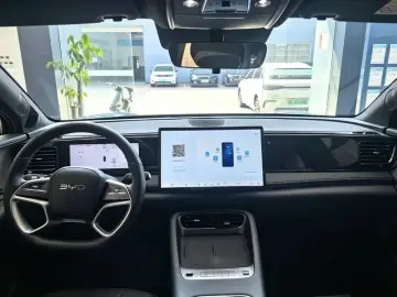 2025 BYD Sea Lion 06 с пробегом 20 300 км