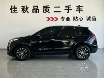 2022 Cadillac XT5 с пробегом 63 600 км