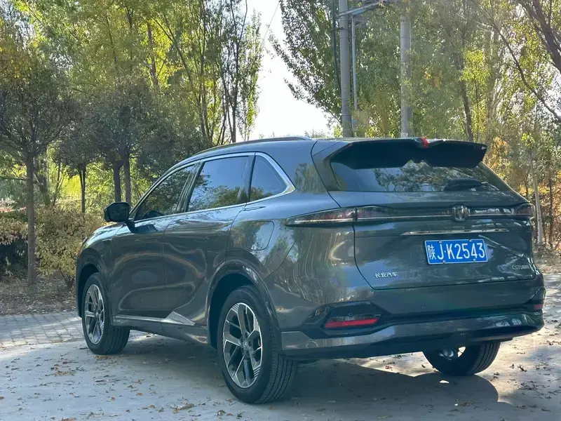 2025 Changan CS75 Plus с пробегом 12 000 км