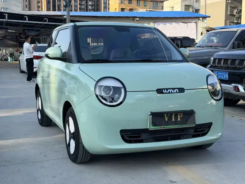 2023 Changan Lumin с пробегом 30 000 км