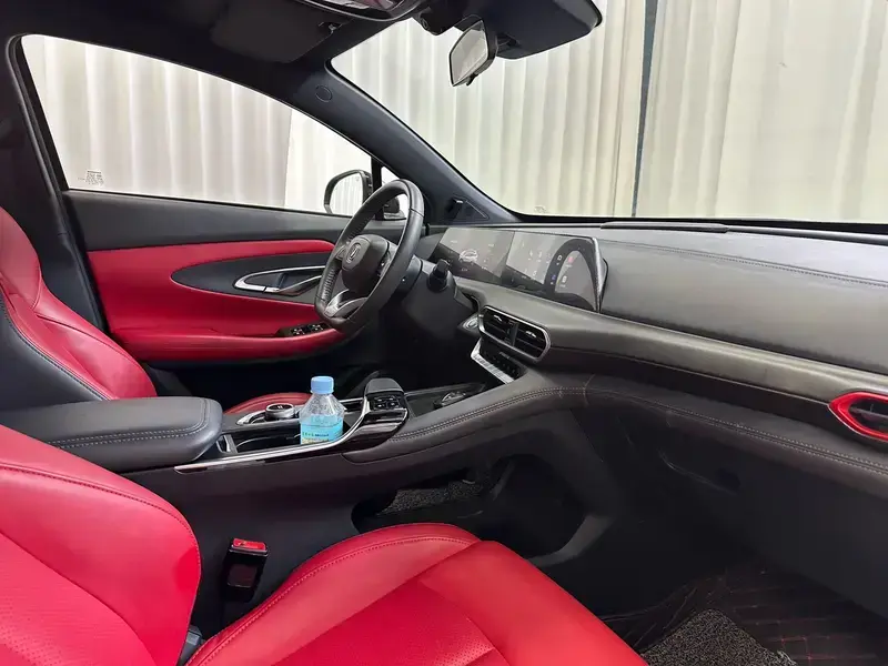 2021 Changan UNI-T с пробегом 28 000 км