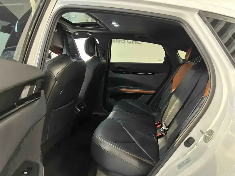 2023 Changan UNI-V с пробегом 29 000 км