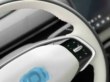 2025 Changan Qiyuan A07 с пробегом 100 км