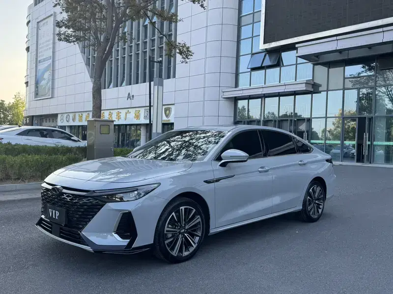 2024 Chery Arrizo 8 с пробегом 21 000 км