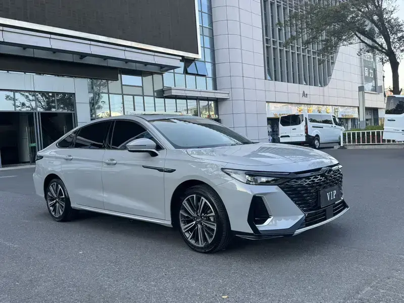 2024 Chery Arrizo 8 с пробегом 21 000 км
