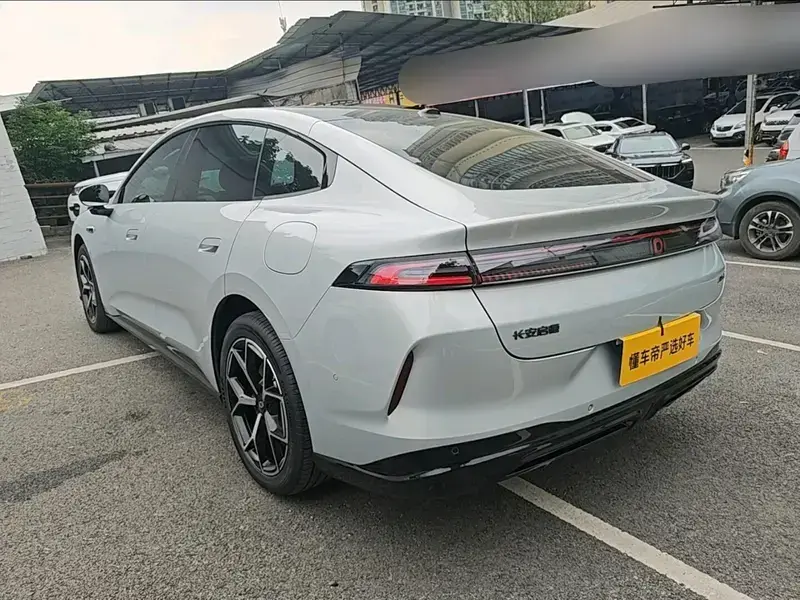 2026 Changan Qiyuan A06 с пробегом 20 300 км