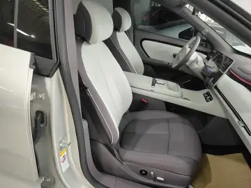 2026 Changan Qiyuan A06 с пробегом 4 400 км