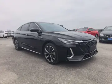 2024 Chery Arrizo 8 с пробегом 28 000 км