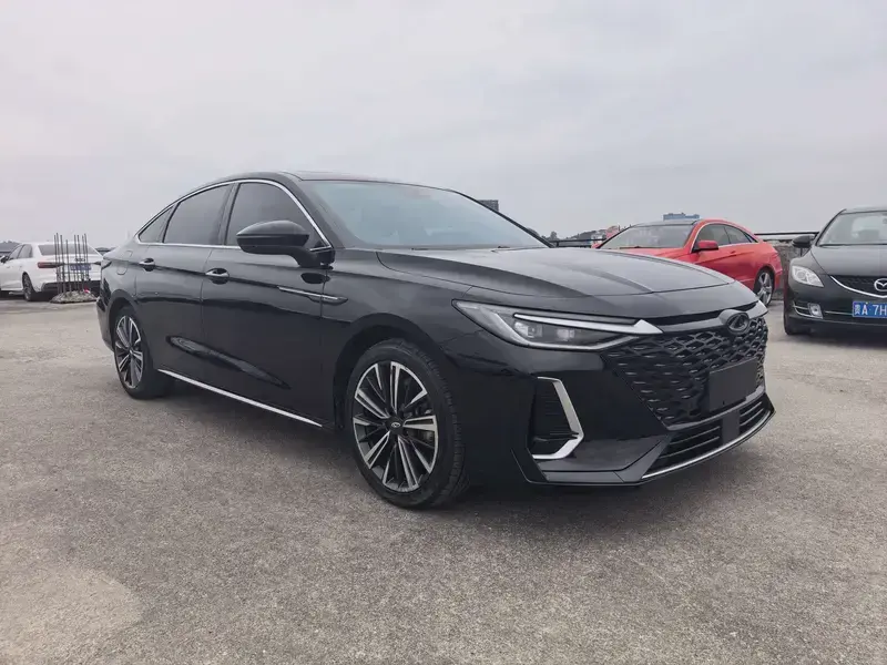 2024 Chery Arrizo 8 с пробегом 28 000 км