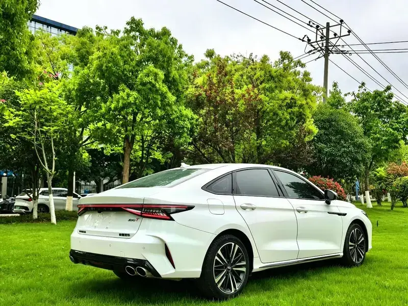2023 Chery Arrizo 8 с пробегом 8 000 км
