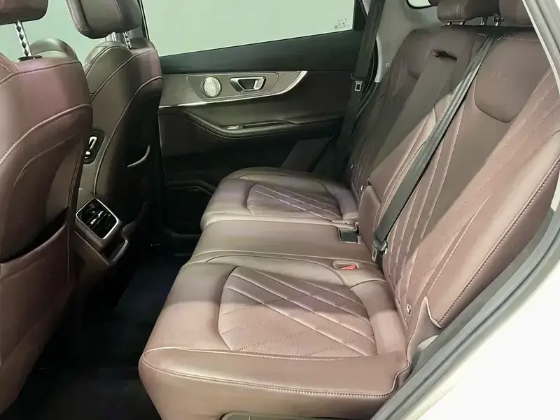 2024 Chery Tiggo 8 Pro с пробегом 29 000 км