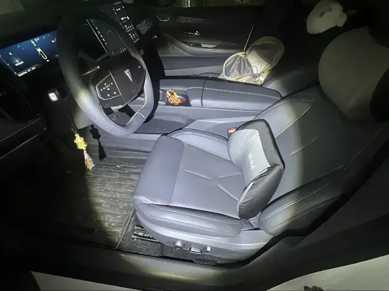 2022 Changan Deepal SL03 с пробегом 16 500 км