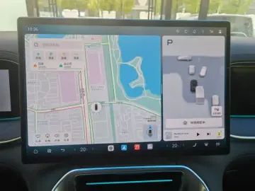 2025 Denza N9 с пробегом 8 200 км