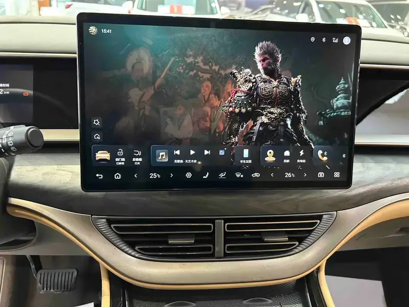2022 Denza D9 с пробегом 43 000 км