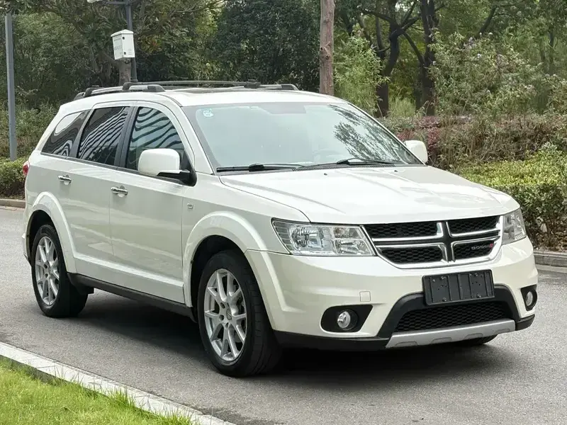 2013 Dodge Journey с пробегом 93 000 км