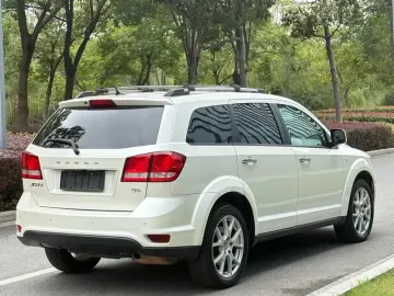 2013 Dodge Journey с пробегом 93 000 км