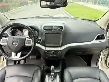 2013 Dodge Journey с пробегом 93 000 км