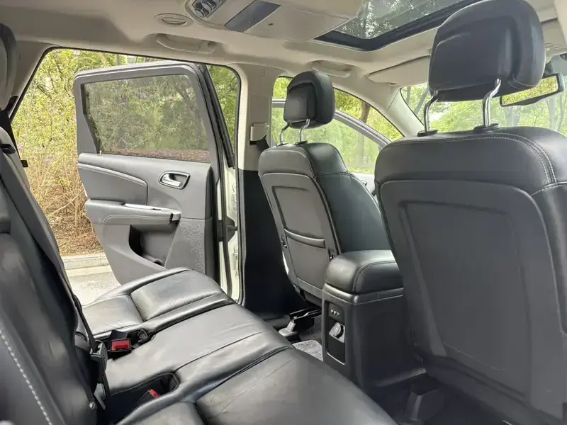 2013 Dodge Journey с пробегом 93 000 км