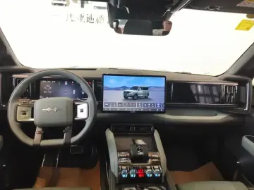 2025 BYD FangChengBao Leopard 5 с пробегом 24 000 км