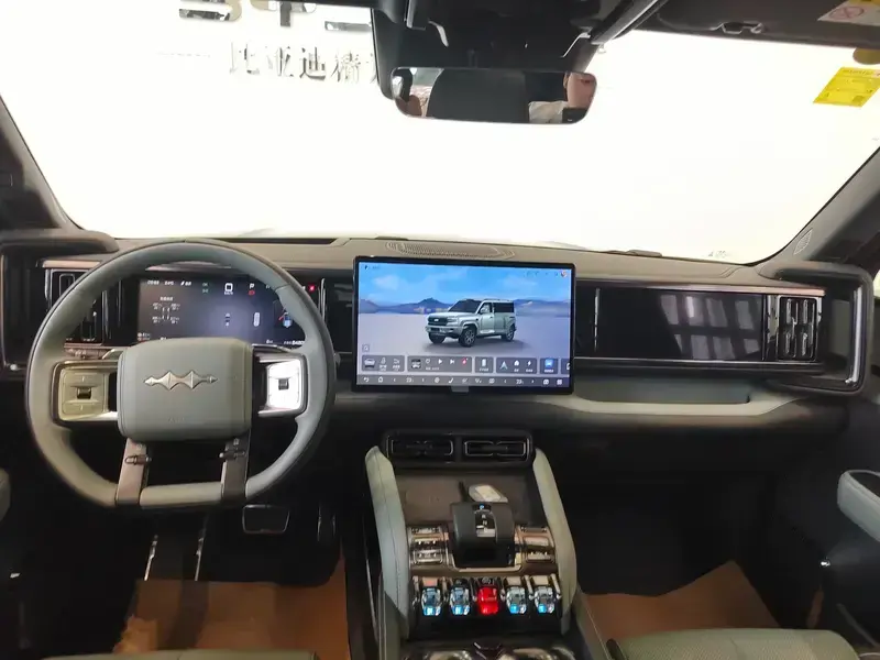 2025 BYD FangChengBao Leopard 5 с пробегом 24 000 км