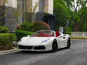Ferrari 488