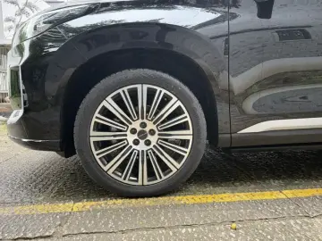 2026 Exeed VX с пробегом 12 000 км