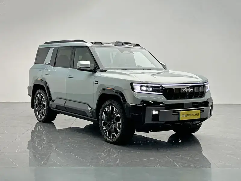 2025 BYD FangChengBao Leopard 8 с пробегом 52 600 км