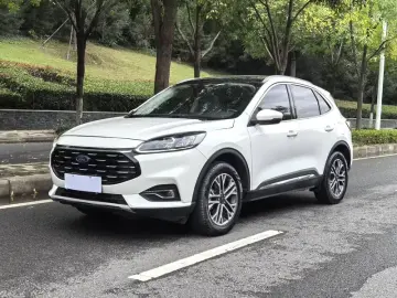 2020 Ford Escape с пробегом 45 000 км