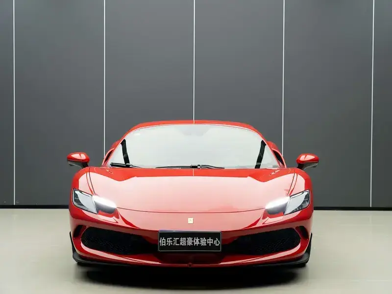 2022 Ferrari 296 с пробегом 200 км
