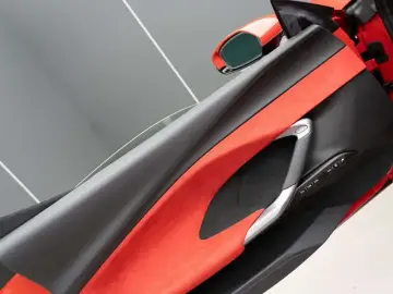 2022 Ferrari 296 с пробегом 200 км