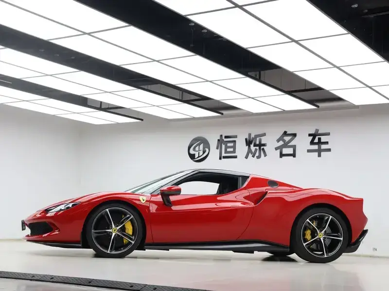 2021 Ferrari 296 с пробегом 4 600 км