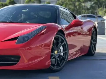 2011 Ferrari 458 с пробегом 45 000 км