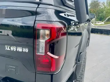 2023 Ford Ranger с пробегом 20 000 км