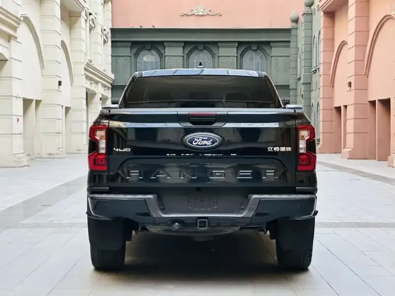 2023 Ford Ranger с пробегом 65 000 км