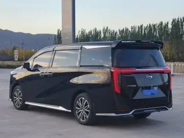 2024 GAC Trumpchi M8 с пробегом 15 000 км