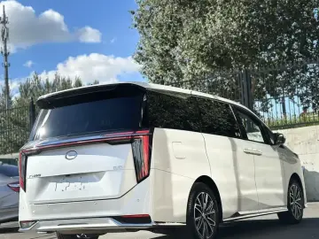 2023 GAC Trumpchi M8 с пробегом 40 000 км