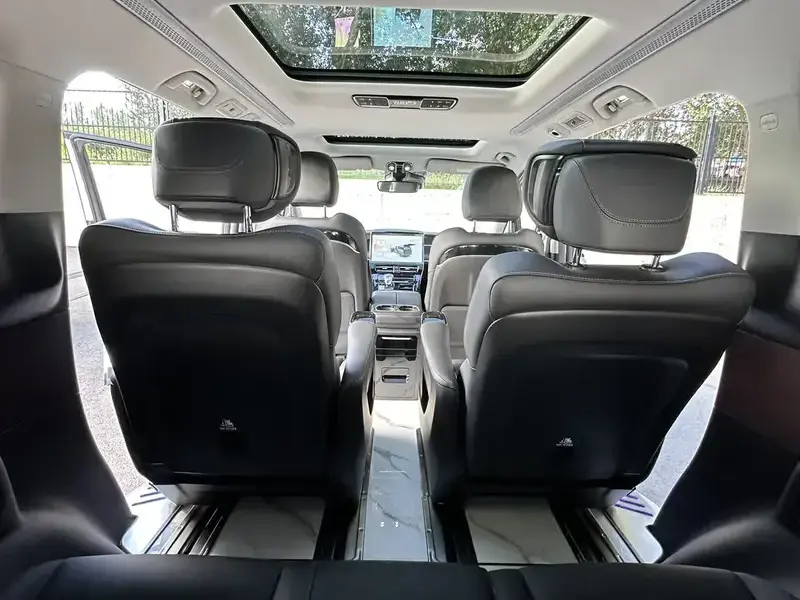 2023 GAC Trumpchi M8 с пробегом 40 000 км