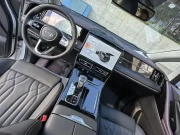 2023 GAC Trumpchi M8 с пробегом 40 000 км